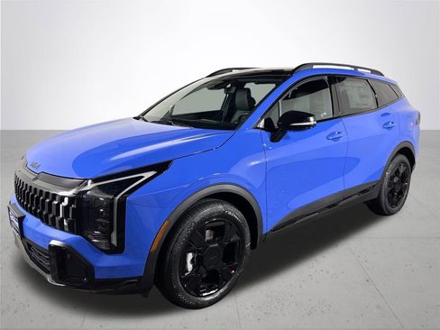 New 2026 Kia Sportage X-Line w/ X-Line Premium Package AWD/4WD image 2