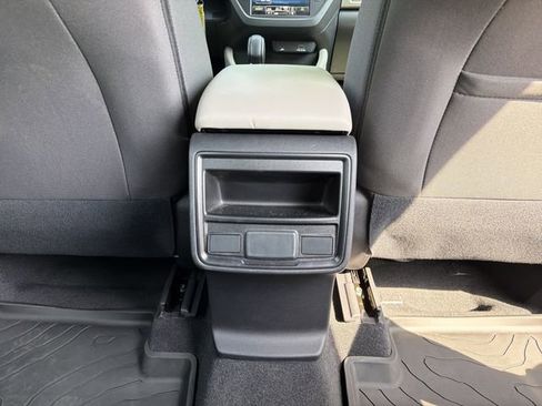 Certified 2026 Subaru Forester AWD/4WD image 18