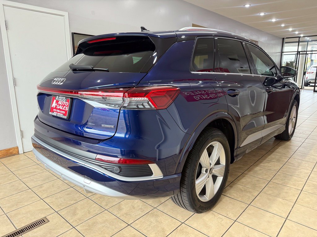Used 2023 Audi Q4 e-tron Prestige AWD/4WD image 6