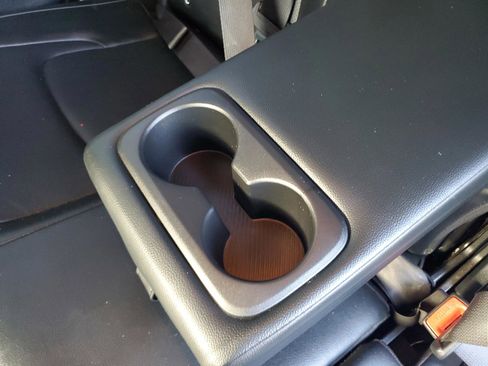 Certified 2024 Kia Sportage EX image 8