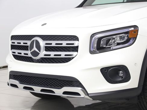 Used 2023 Mercedes-Benz GLB 250 4MATIC image 58