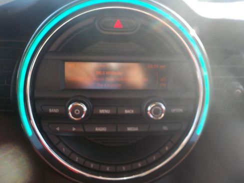 Used 2015 MINI Cooper S image 13