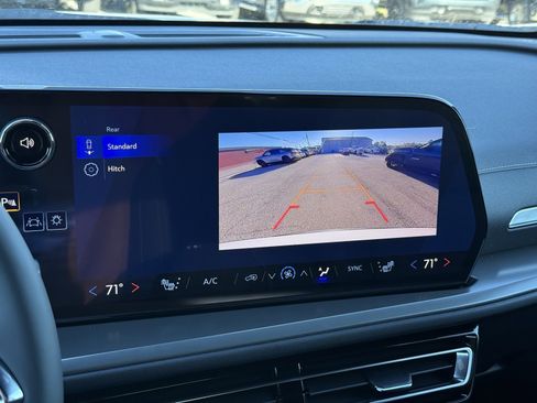 New 2026 Chevrolet Traverse LT image 31