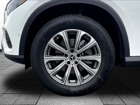 Certified 2026 Mercedes-Benz GLC 300 4MATIC image 37