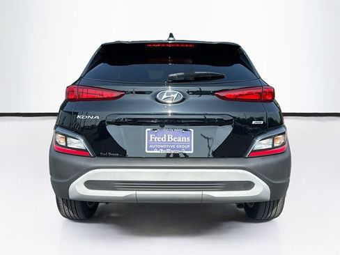 Used 2023 Hyundai Kona SEL w/ Cargo Package AWD/4WD image 7