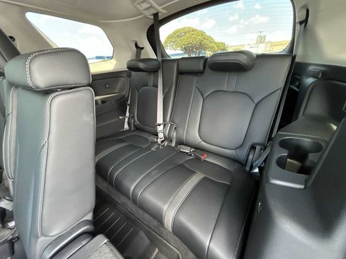 Used 2024 Honda Pilot EX-L image 23