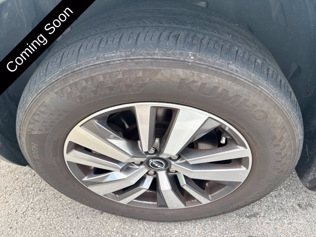 Used 2022 Nissan Pathfinder SL w/ SL Black Package FWD image 20