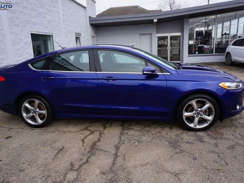 Used 2013 Ford Fusion SE image 6