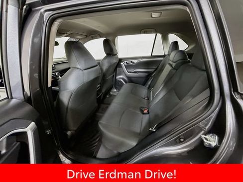Used 2024 Toyota RAV4 LE FWD image 9