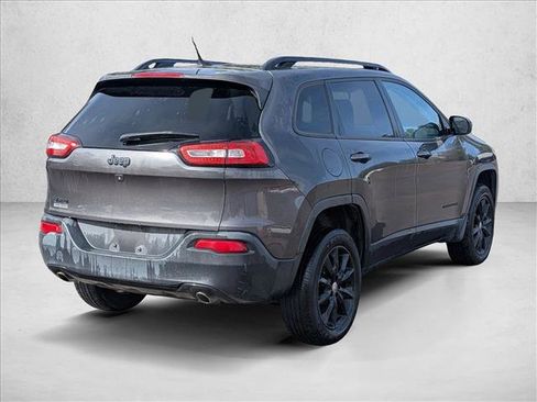 Used 2014 Jeep Cherokee Altitude w/ Comfort/Convenience Group image 5