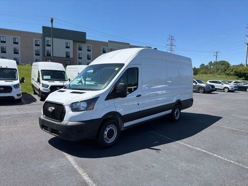 New 2026 Ford Transit 250 148 High Roof Extended w/ Load Area Protection Package RWD image 18