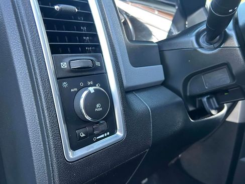 Used 2018 RAM 1500 Lone Star image 10