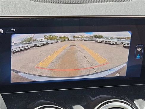 Used 2026 Mercedes-Benz GLB 250 image 13