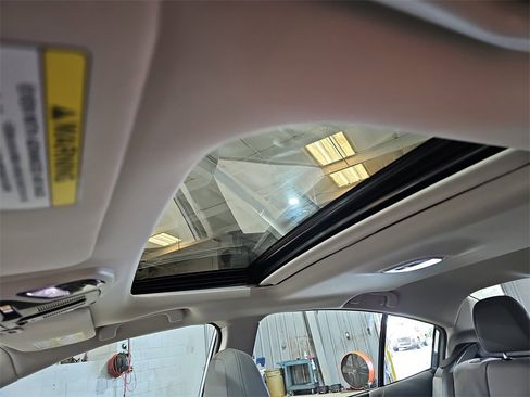 New 2025 Subaru Legacy Limited image 29