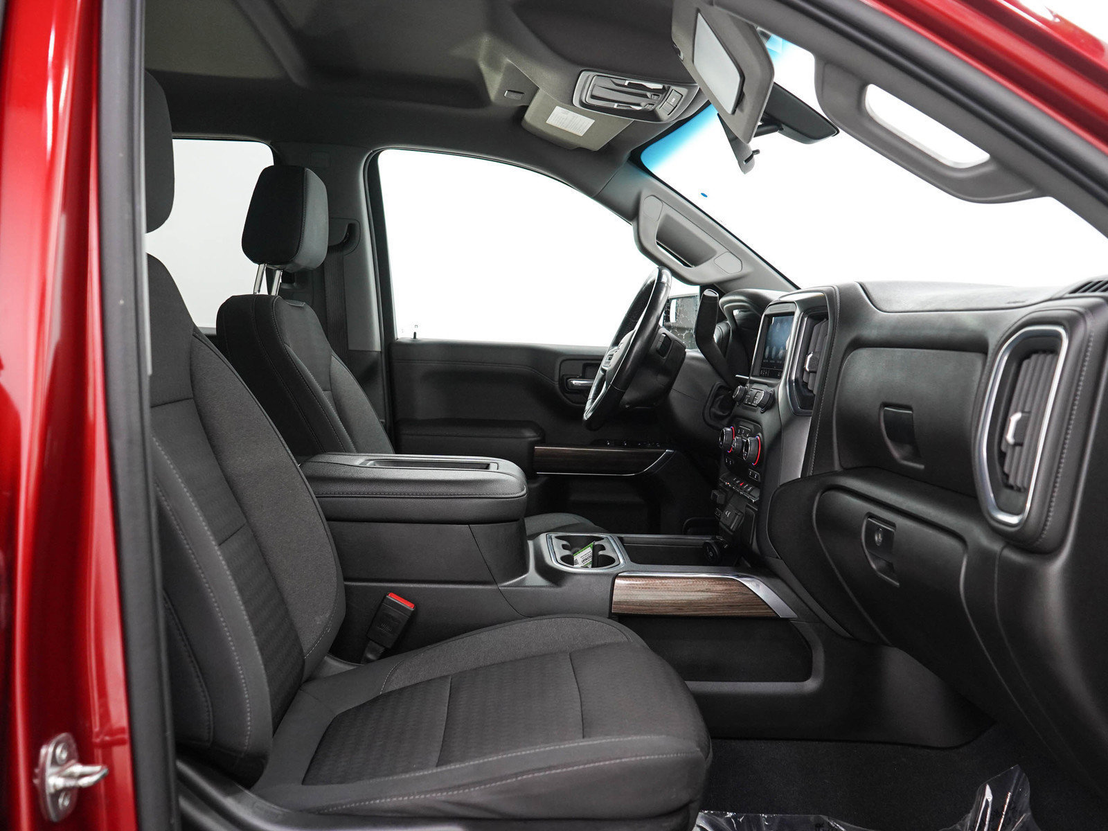 Used 2021 Chevrolet Silverado 1500 RST AWD/4WD image 13