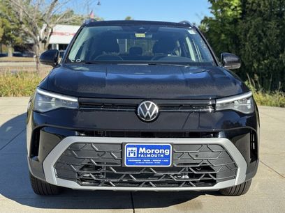 New 2025 Volkswagen Taos SE