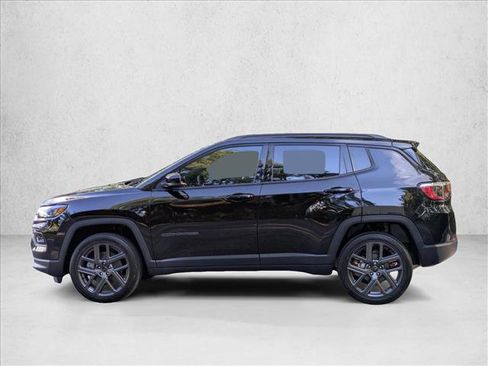 New 2026 Jeep Compass Limited image 5