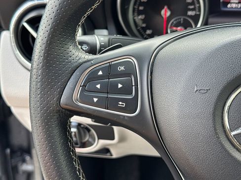 Used 2018 Mercedes-Benz CLA 250 image 25