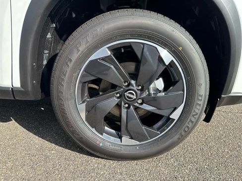 New 2026 Nissan Rogue SV image 28