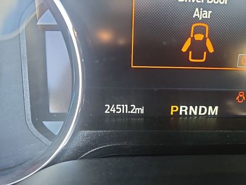 Used 2020 Ford F250 Platinum w/ FX4 Off-Road Package image 3