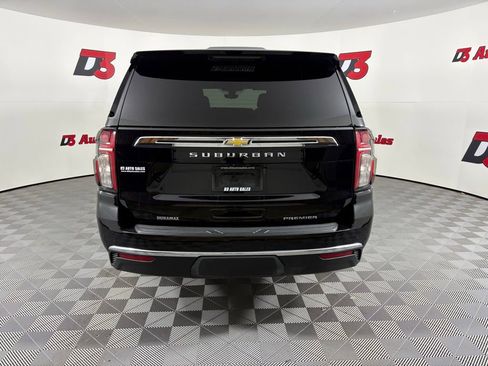 Used 2022 Chevrolet Suburban Premier image 5