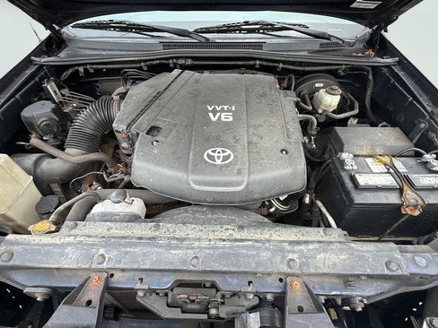 Used 2013 Toyota Tacoma 4x4 Double Cab w/ SR5 Pkg image 34