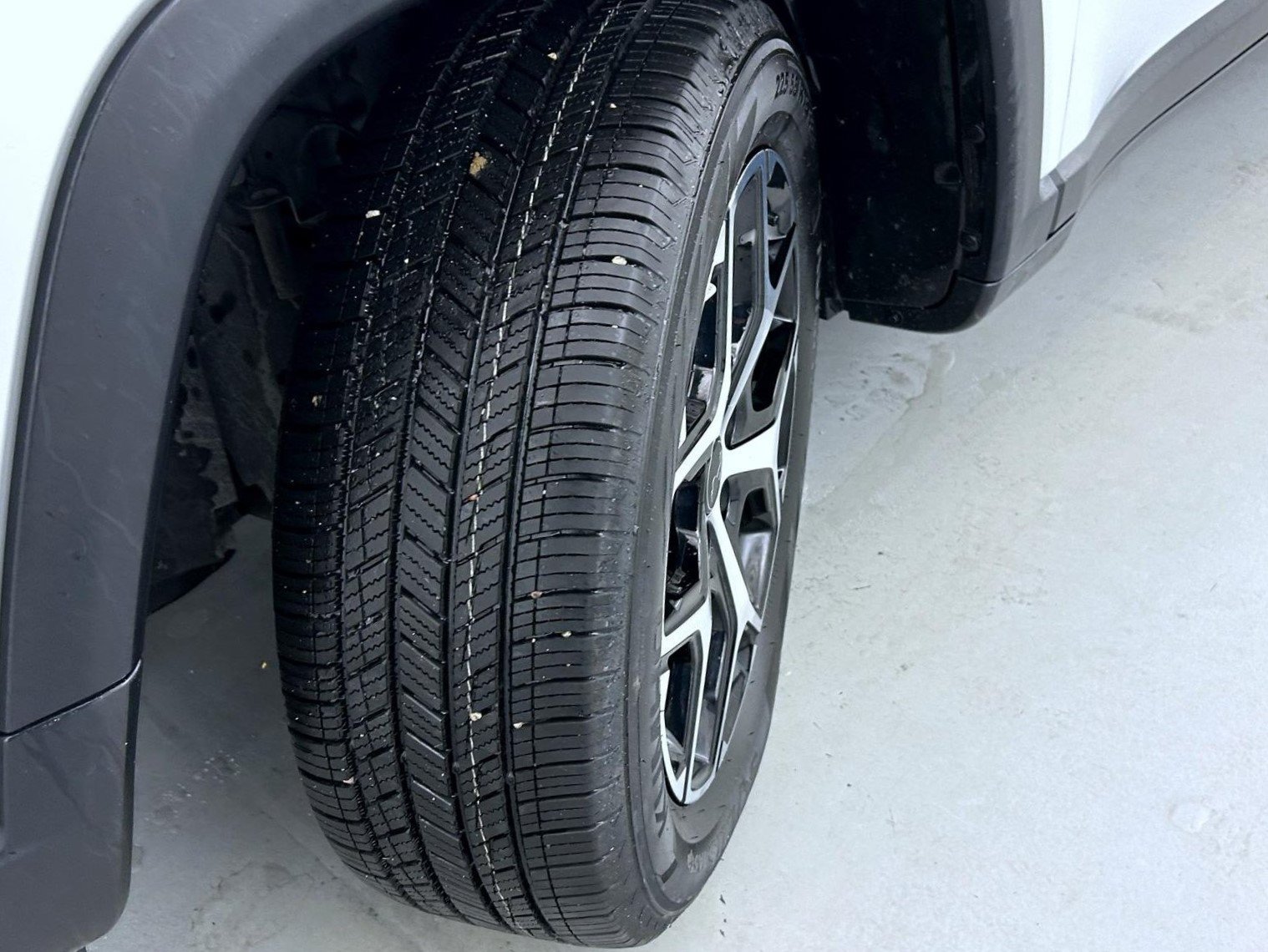 Certified 2025 Jeep Compass Limited AWD/4WD image 24