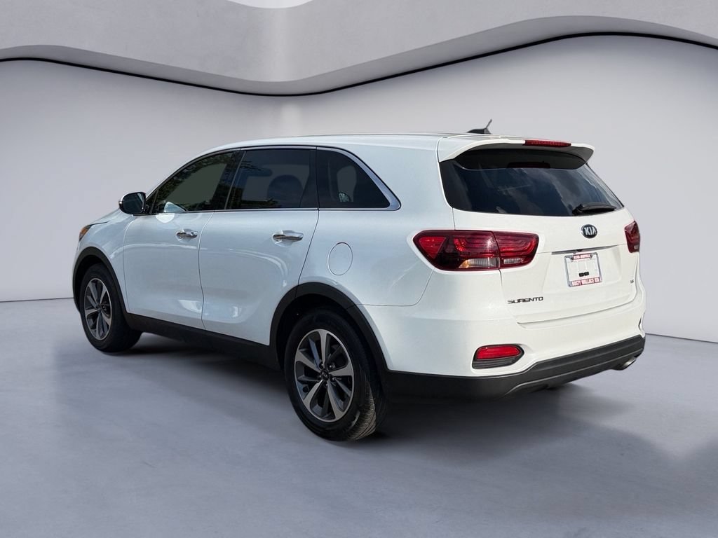 Used 2020 Kia Sorento FWD V6 image 3