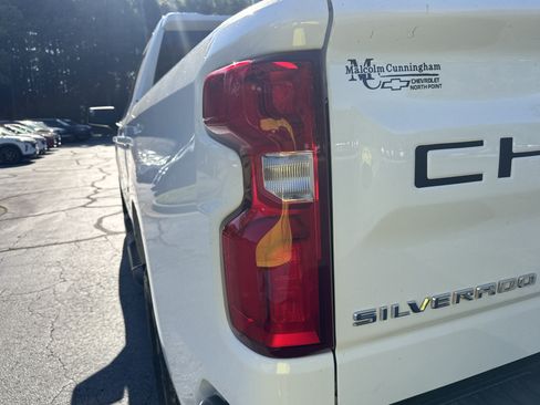 Used 2022 Chevrolet Silverado 1500 RST w/ All Star Edition Plus AWD/4WD image 9