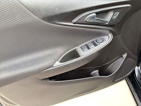 Used 2025 Chevrolet Malibu RS FWD image 12