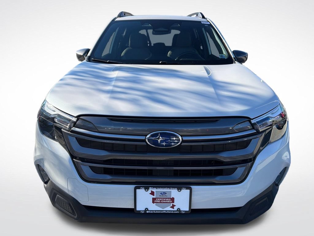 Certified 2025 Subaru Forester Premium AWD/4WD image 7