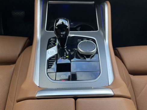 Used 2023 BMW X6 xDrive40i w/ Premium Package image 27