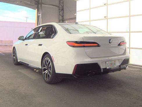 Used 2026 BMW 740i RWD image 7