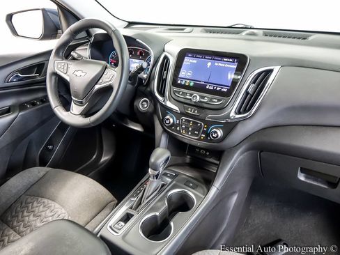Used 2024 Chevrolet Equinox LT AWD/4WD image 25