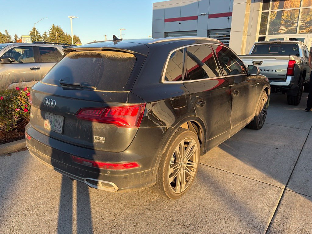 Used 2018 Audi SQ5 Premium Plus w/ Navigation Package AWD/4WD image 4