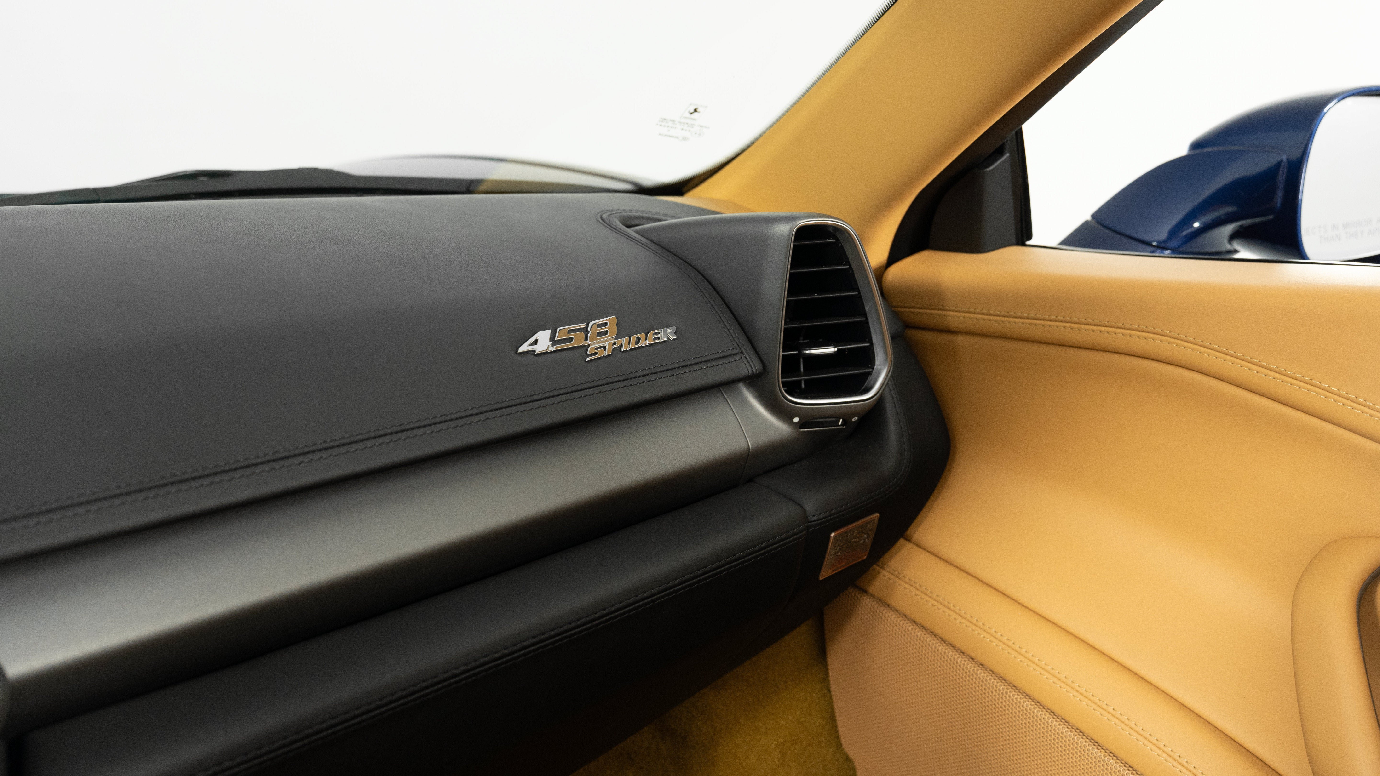 Certified 2013 Ferrari 458 Spider RWD image 42