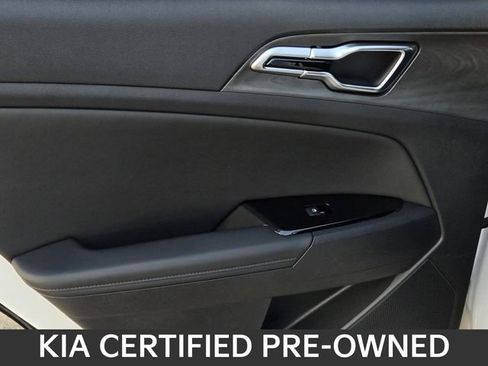 Certified 2025 Kia Sportage X-Pro Prestige AWD/4WD image 13