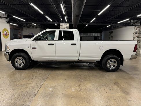 Used 2012 RAM 3500 ST w/ Chrome Appearance Group AWD/4WD image 4