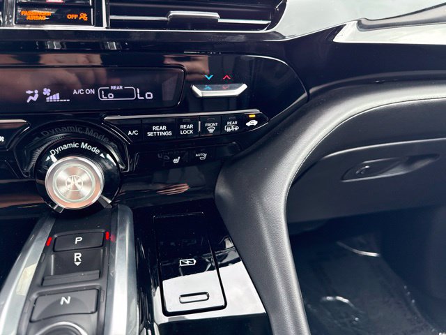 Used 2023 Acura MDX w/ Technology Package FWD image 42