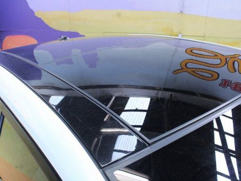 Used 2020 Nissan Maxima SR image 5