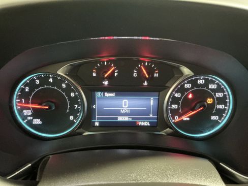 Used 2024 Chevrolet Equinox LT image 25