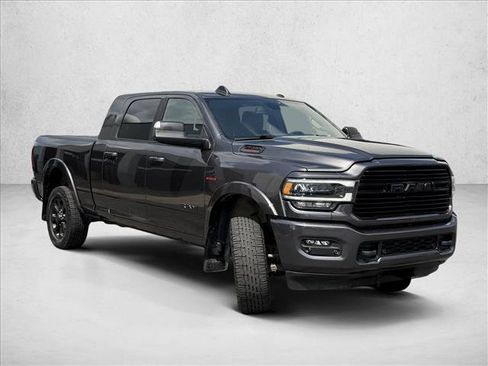 Used 2022 RAM 2500 Laramie w/ Night Edition AWD/4WD image 3