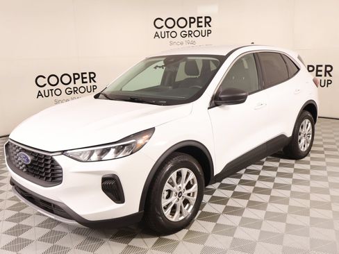 Used 2023 Ford Escape Active AWD/4WD image 10