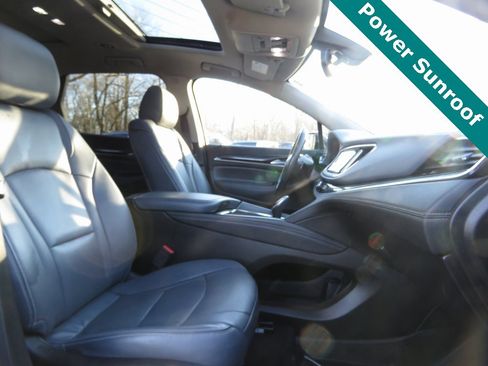 Used 2021 Buick Enclave Premium w/ Sun and Sites Package image 13