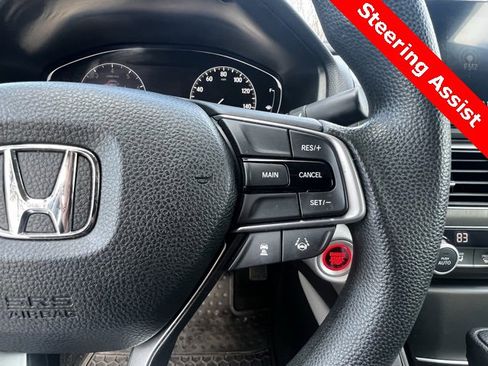 Used 2018 Honda Accord LX image 11