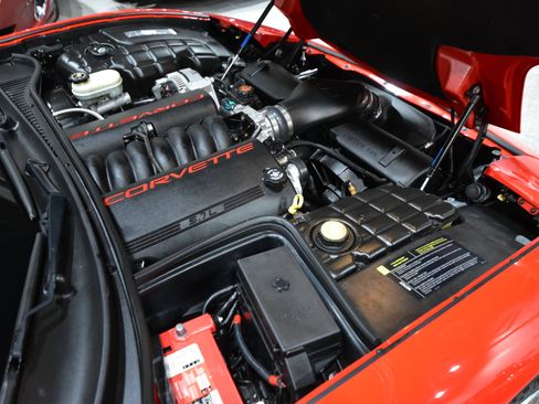 Used 2002 Chevrolet Corvette Coupe w/ Preferred Equipment Group2 image 52