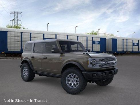 Used 2025 Ford Bronco Badlands AWD/4WD image 38