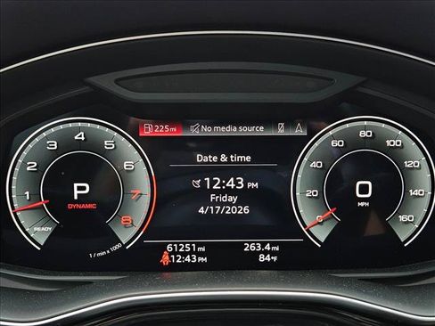 Used 2022 Audi Q8 Premium Plus AWD/4WD image 10