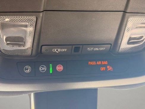 Used 2023 Chevrolet Equinox RS w/ RS Leather Package FWD image 30