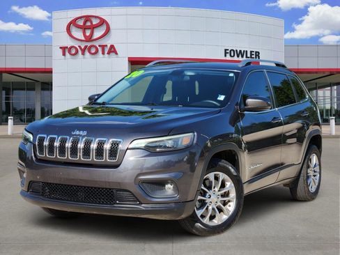 Used 2020 Jeep Cherokee Latitude Plus FWD image 1